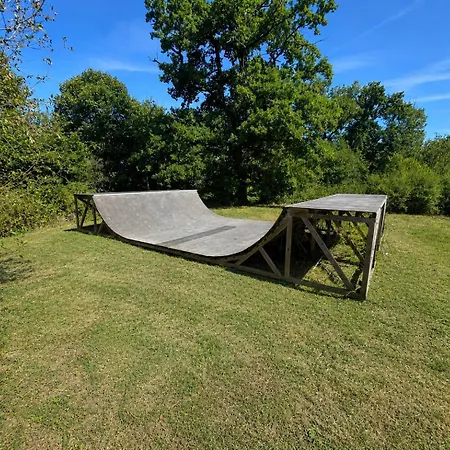 Manoir Avec Piscine Chauffee Et Parc Clos Arbore * Peschadoires