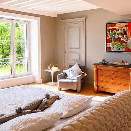 Manoir Avec Piscine Chauffee Et Parc Clos Arbore Villa *