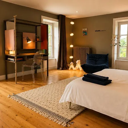 Manoir Avec Piscine Chauffee Et Parc Clos Arbore * Peschadoires